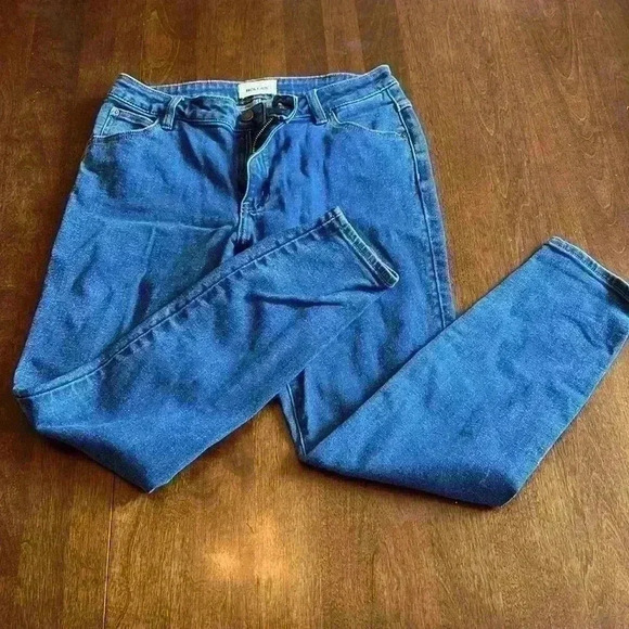 Rollas - Picture 1 of 3